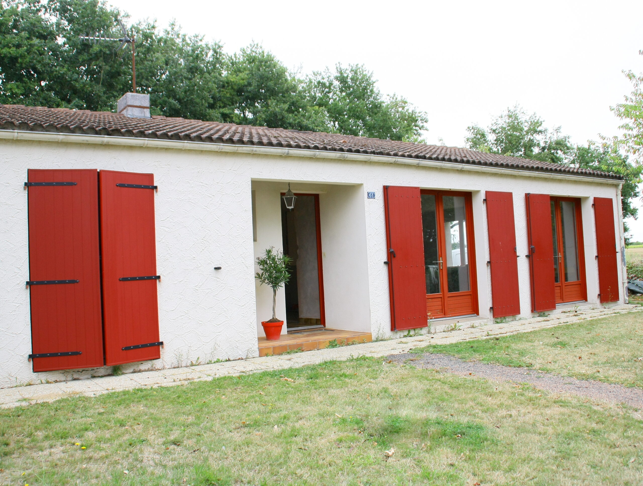 Serrurier Eymoutiers - menuiserie-ratineau.fr